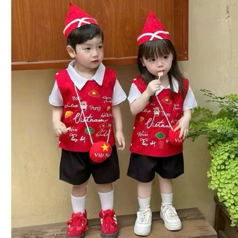 Set bộ Việt Nam 5 chi tiết kèm túi và mũ cho bé trai bé gái mặc đi chơi lễ 30/4 2/9 Quốc Khánh 8-28kg kèm ảnh thật