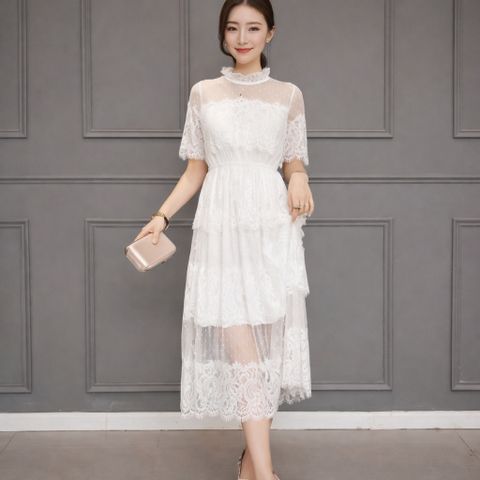 Đầm ren trắng công chúa phong cách hàn Quốc
