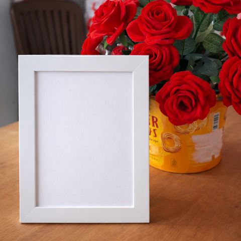Khung ảnh 20x25cm gỗ ép lưu giữ kỉ niệm