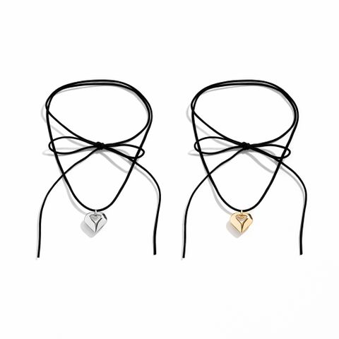 Vòng Cổ Double Heart Cord – Dây Chuyền Sợi Mảnh Charm Trái Tim Phồng Cao Cấp.