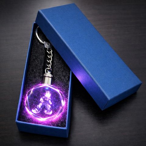 Móc khóa Songoku có đèn led đổi màu