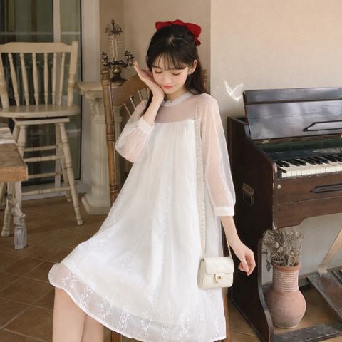 Đầm công chúa dáng suông thêu hoa sọc