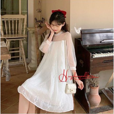 Đầm công chúa dáng suông thêu hoa sọc