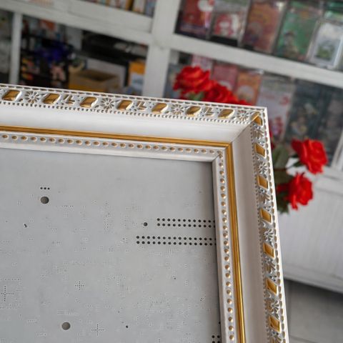 Khung ảnh trang trí lưu giữ kỉ niệm 25x35cm