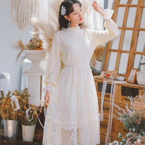 Đầm hoa mai tay dài phong cách Hàn Quốc