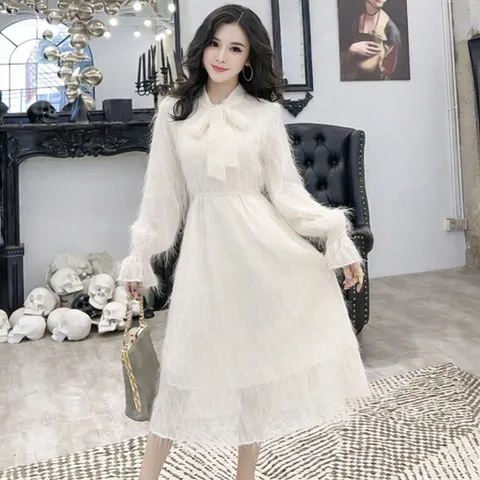 Đầm trắng bông tuyết thắt nơ