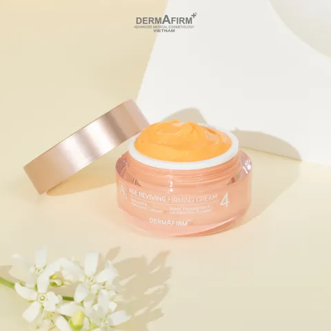 Kem dưỡng Dermafirm Age Reviving Firming Cream A4 nâng cơ trẻ hóa da giảm nếp nhăn 50ml