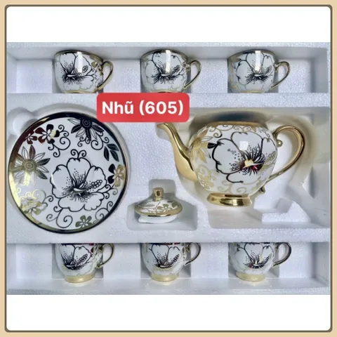 Bộ ấm chén uống trà 6 tách kèm 7 dĩa sang trọng hoa văn nhũ vàng hoàng gia cao cấp mẫu ngẫu nhiên
