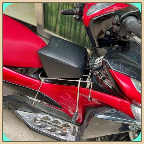 Ghế Nệm Ngồi Xe Máy Cho Bé Trên 2 Tuổi - Dành Cho Xe Tay Ga AB(Airblade), PCX, NVX - gác chân