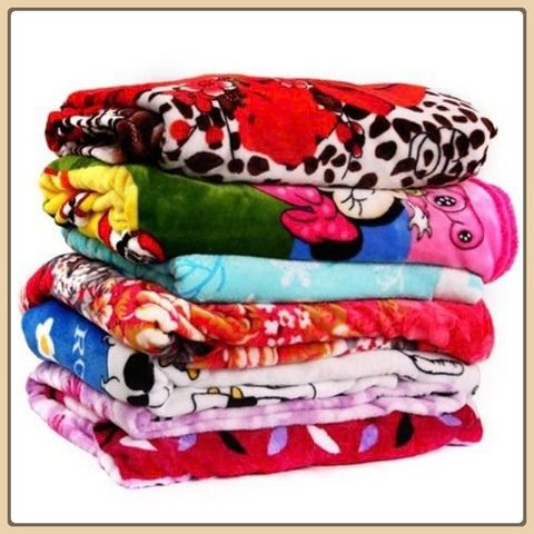 Chăn Mền Tuyết Nhung 1m6 x 2m siêu mềm mại - chăn tuyết ( giao màu ngẫu nhiên ) có phân loại bé trai bé gái