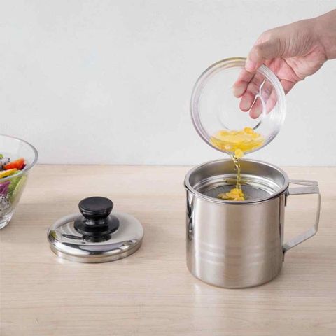 Ca lọc dầu ăn- mỡ inox 304 1,2l- tốt cho sức khỏe ,kèm rây lọc, chống gỉ, an toàn, tiện dụng cho nhà bếp