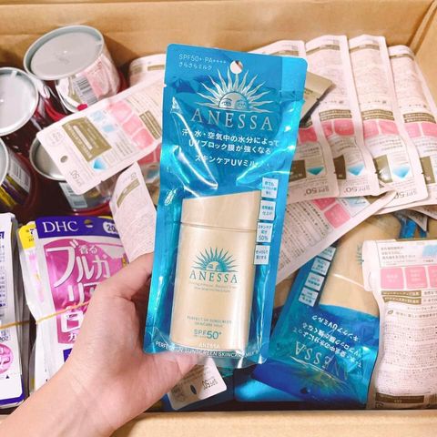 (Auth 100%) Xịt Chống Nắng Anessa Perfect UV Sunscreen Skincare Spray