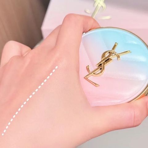 (Nhập khẩu) Phấn Nước YSL Phiên Bản Limited Valentine Touche Éclat