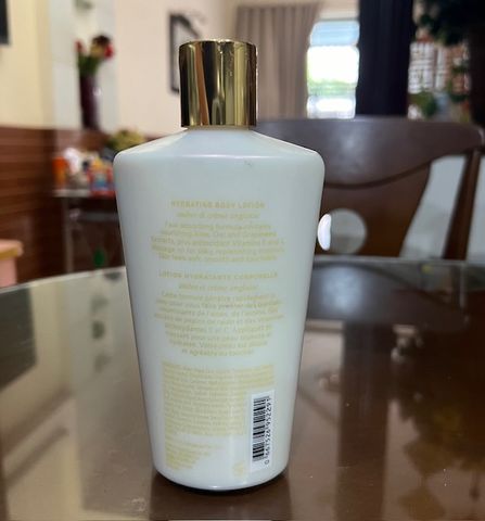 Sữa Dưỡng Thể Victoria’s Secret Amber Romance 250ml - Dưỡng Ẩm & Thơm Lâu 718893