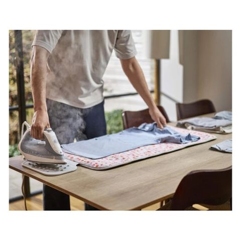 Tấm là ủi để bàn joseph joseph 47x90cm