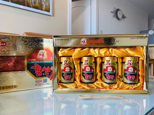Cao Hồng Sâm Kanghwa 6 Năm Set 4 Lọ - Chiết Xuất Nhân Sâm Đỏ Hàn Quốc Tăng Cường Sức Khỏe, Giảm Căng Thẳng, Hỗ Trợ Ngủ Ngon