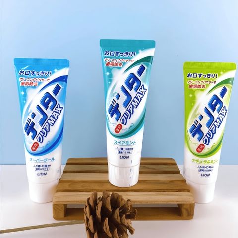 Kem đánh răng Lion Dental Clear Max hương bạc hà 140g