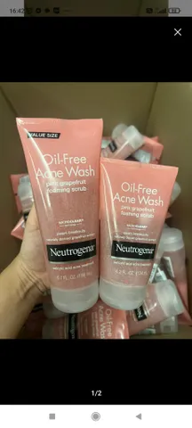 Sữa Rửa Mặt Neutrogena Bưởi Hồng Dịu Nhẹ - Gel Tẩy Trang Sạch Sâu Dành Cho Da Dầu Mụn, Mỹ 720871