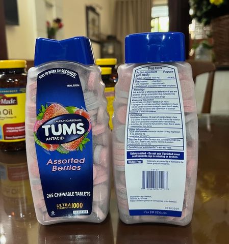 Viên nhai hỗ trợ dạ dày TUMS Extra Strength 1000mg  265V- Giảm ợ nóng, ợ chua - Hương vị trái cây - 265 viên của Mỹ