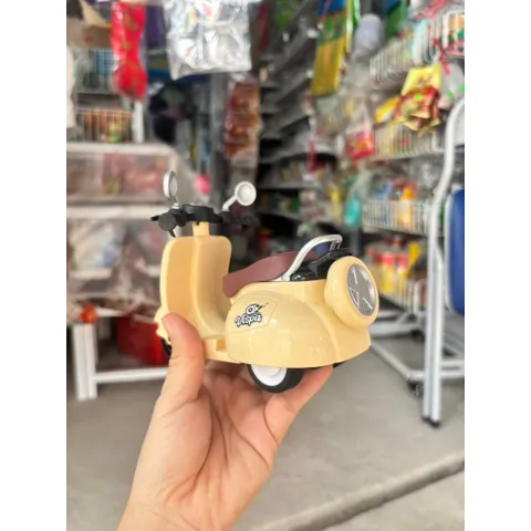 Xe vespa chạy bằng trớn có nhạc (Mô hình đồ chơi nhựa)