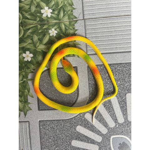 Rắn nhựa 75cm