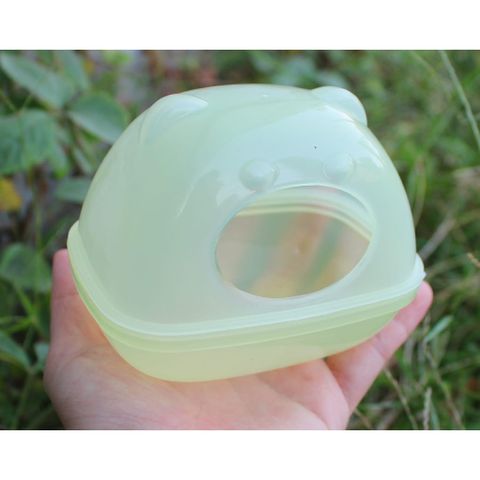 Nhà tắm - Nhà ngủ nhựa nhỏ cho hamster hình ếch