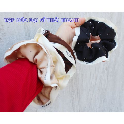 Buộc tóc vải đẹp đường viền có đính hạt lấp lánh
