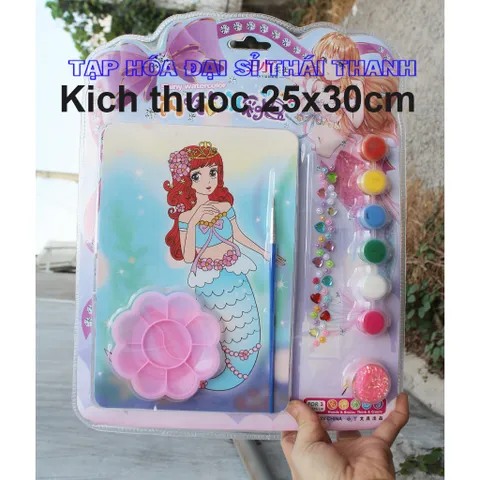 Sổ trang điểm công chúa có kèm màu