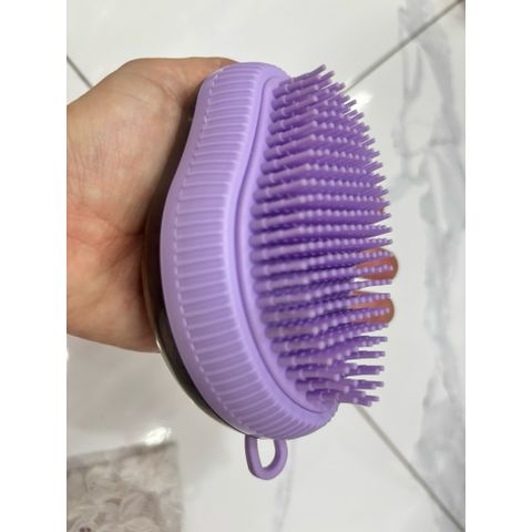 Bàn chải tắm hình quả xoài