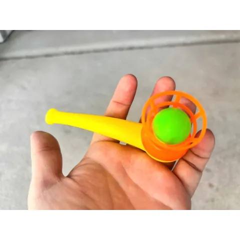 Kèn rổ thổi bóng