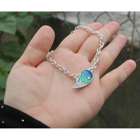 Vòng tay nửa trái tim