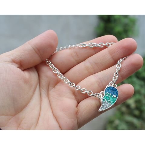 Vòng tay nửa trái tim