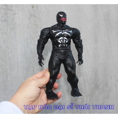 Siêu nhân size nhỏ 20cm có pin