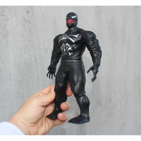 Siêu nhân size nhỏ 20cm có pin