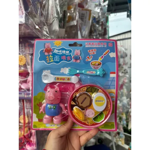 Đồ chơi nhựa chén mì và heo peppa đút pudding giải trí vui nhộn