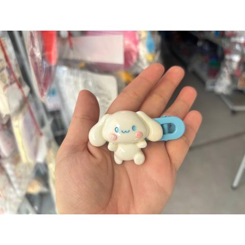 Kẹp tóc mái gắn charm