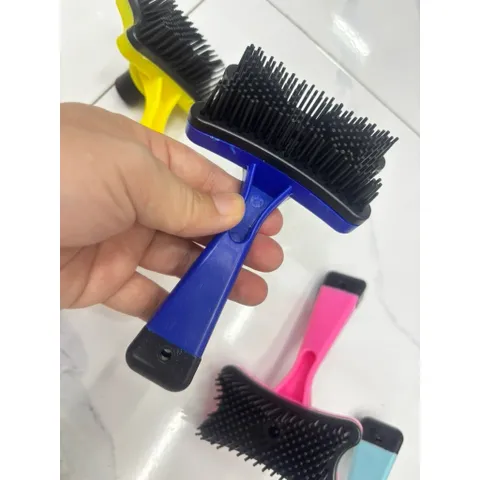 Lược chải lông chó mèo có nút bấm