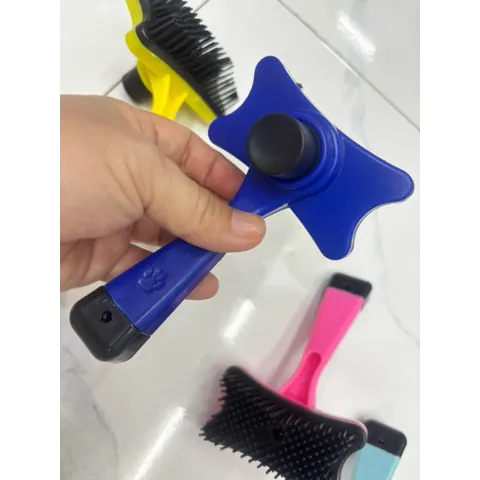 Lược chải lông chó mèo có nút bấm