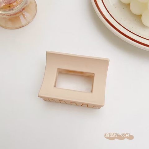 Kẹp tóc nhựa càng cua nhiều mẫu