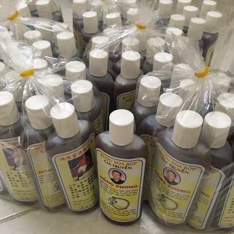 Dầu Xoa Bóp Gia Truyền Hồng Phong 100ml - Hỗ Trợ Giảm Đau Xương Khớp, Thư Giãn Cơ Bắp, Tự Nhiên