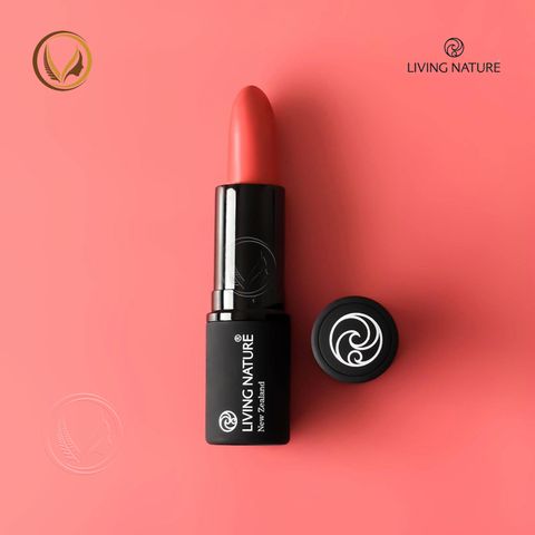 Son môi hồng 100% tự nhiên Living Nature Lipstick Bloom 10 (4.0g)