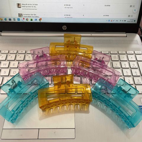 Kẹp Tóc Nhựa Acylic Trong Suốt Nhiều Màu - Phụ Kiện Tóc