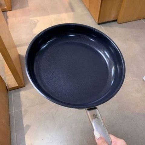 Chảo Chống Dính WMF Durado Pfanne - Ceramic Cao Cấp, Hàng Nội Địa Đức, An Toàn cho Sức Khỏe, Dùng Được cho Bếp Từ