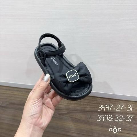 Hàng QC - Dép quai hậu chữ MIU nơ xăng đan sandal mùa hè mát mẻ xinh xắn chống trơn trượt cho bé gái