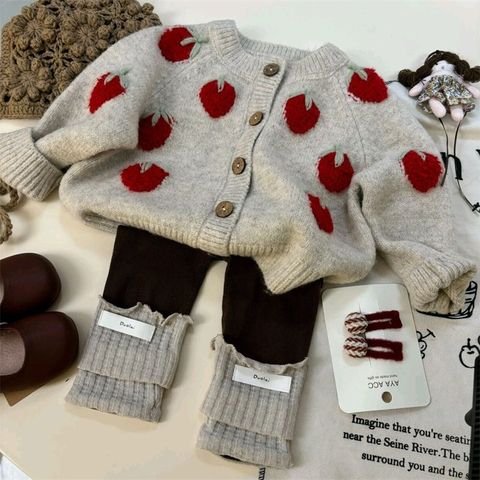 Hàng QC Áo cardigan thêu quả dâu tây cute đáng yêu xinh xắn dễ thương kèm quần legging vintage mùa đông cho bé gái