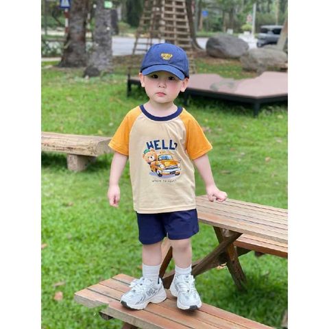 Set bộ áo thun gấu tay pha kèm quần short kaki cho bé trai dễ thương đáng yêu mùa hè