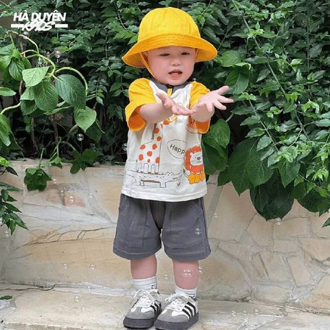 Set bộ áo thun hổ hươu cao cổ tay pha kèm quần short kaki cho bé trai dễ thương đáng yêu mùa hè
