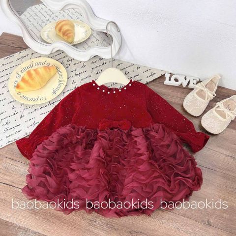 Váy nhung đỏ xòe bồng sóng xinh xắn điệu đà mặc Tết cho bé gái đi chơi 9-22kg