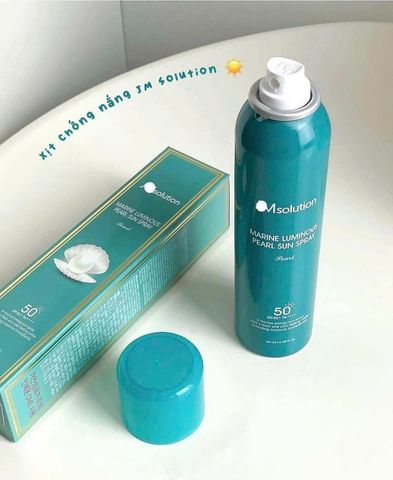 Xịt Chống Nắng Toàn Thân JM Solution SPF50+ PA++++ 180ml - Dưỡng Ẩm, Nâng Tone, Bảo Vệ Da Khỏe Mạnh