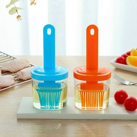 Hủ đựng Cọ quét dầu (Màu ngẫu nhiên) (TH146)